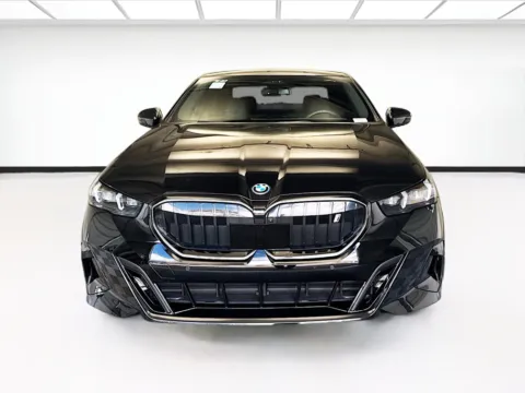 Photos of 2024 BMW i5 eDrive40 for sale in Montclair, CA at STG Montclair