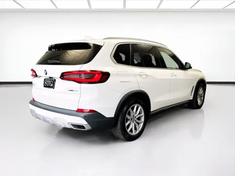 More photos of 2020 BMW X5 xDrive40i at STG Montclair, CA