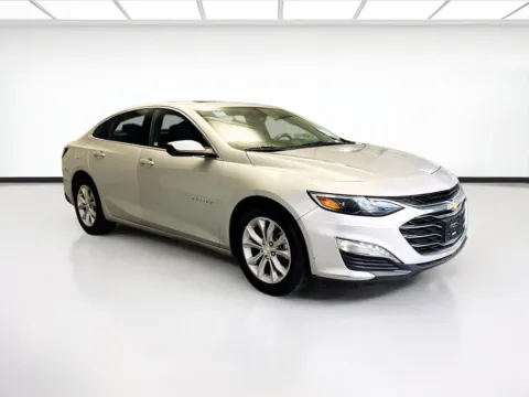 Another view of 2022 Chevrolet Malibu LT for sale in Montclair, CA at STG Montclair