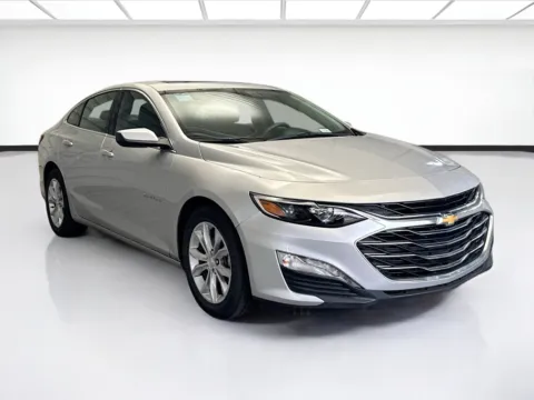 Another view of 2022 Chevrolet Malibu LT for sale in Montclair, CA at STG Montclair