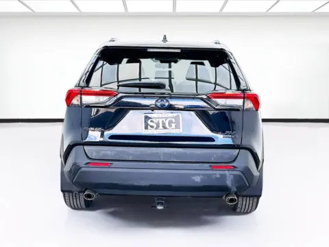 More photos of 2021 Toyota RAV4 Hybrid XLE at STG Montclair, CA