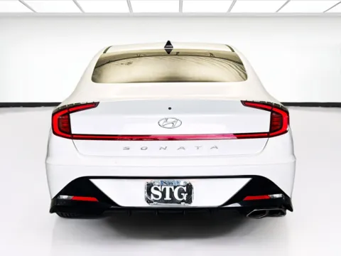 More photos of 2020 Hyundai Sonata SEL at STG Montclair, CA