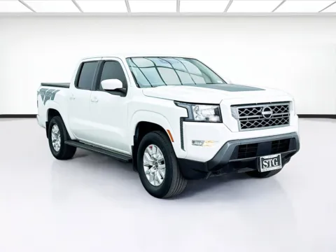 Another view of 2022 Nissan Frontier SV for sale in Montclair, CA at STG Montclair
