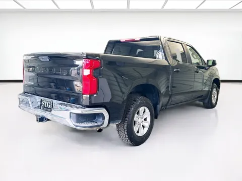 More photos of 2021 Chevrolet Silverado 1500 LT at STG Montclair, CA