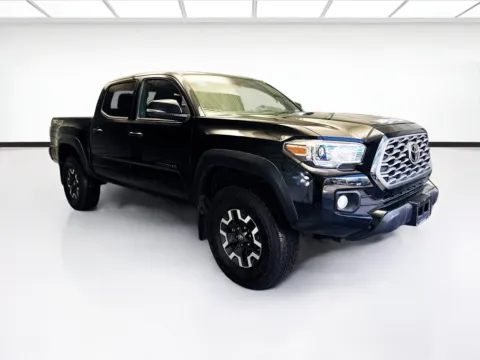 Another view of 2020 Toyota Tacoma TRD Off-Road V6 for sale in Montclair, CA at STG Montclair