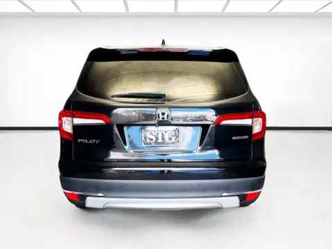 More photos of 2019 Honda Pilot Touring 8 Passenger at STG Montclair, CA
