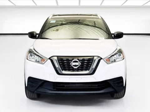 Photos of 2018 Nissan Kicks SV for sale in Montclair, CA at STG Montclair