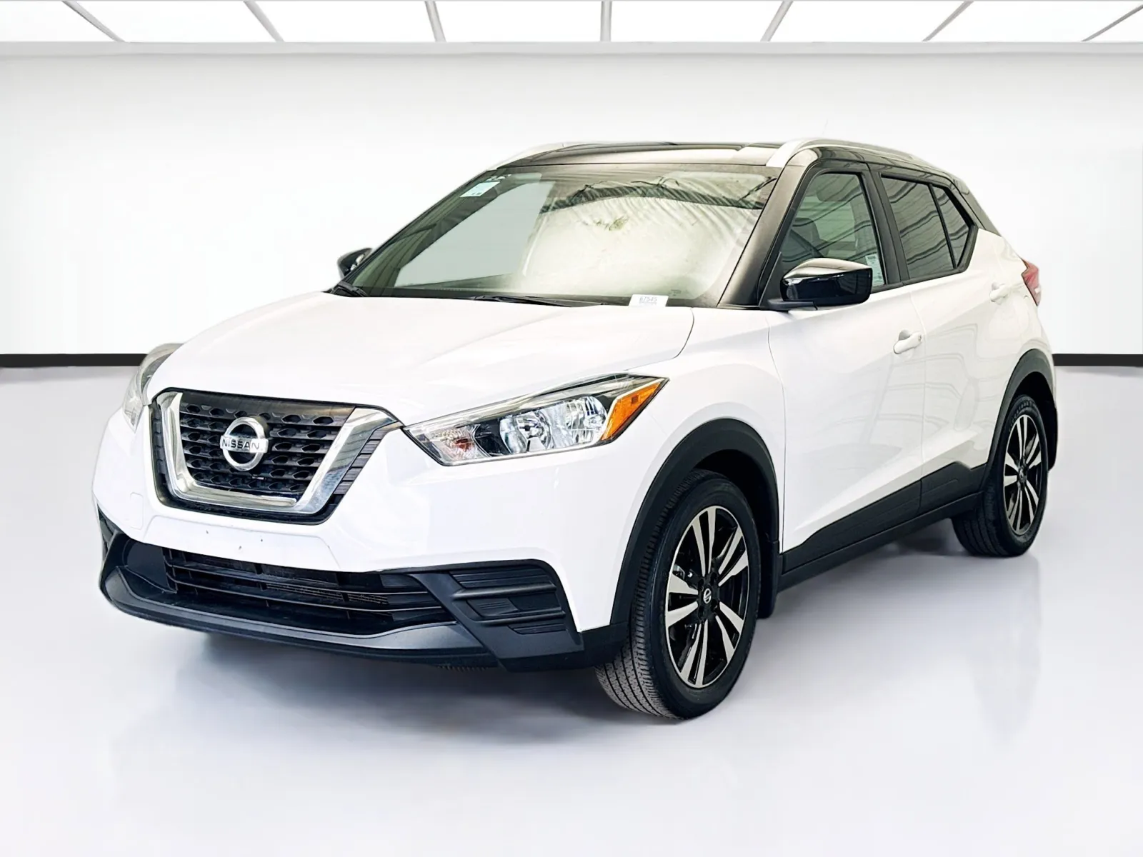 White 2018 Nissan Kicks SV for sale in Montclair, CA
