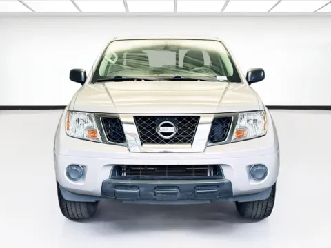 Photos of 2019 Nissan Frontier SV for sale in Montclair, CA at STG Montclair