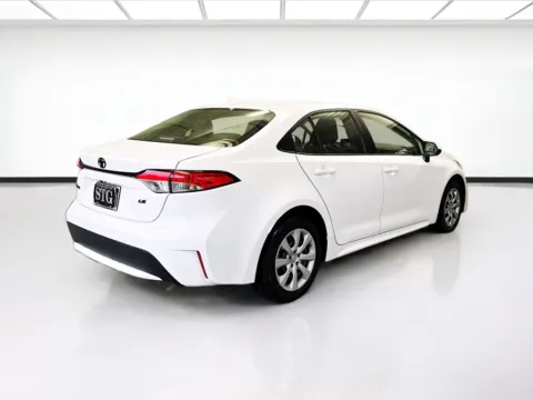 More photos of 2022 Toyota Corolla LE at STG Montclair, CA
