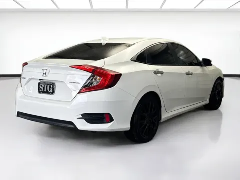 More photos of 2018 Honda Civic Touring at STG Montclair, CA