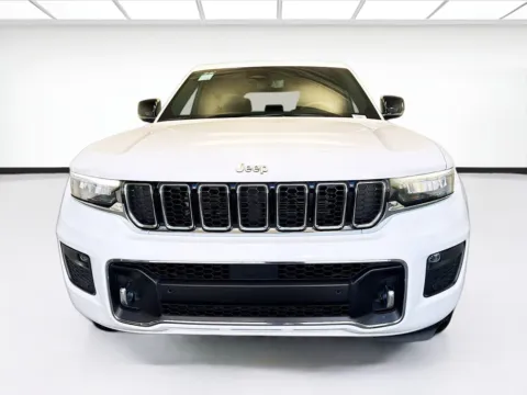 Photos of 2022 Jeep Grand Cherokee Overland for sale in Montclair, CA at STG Montclair