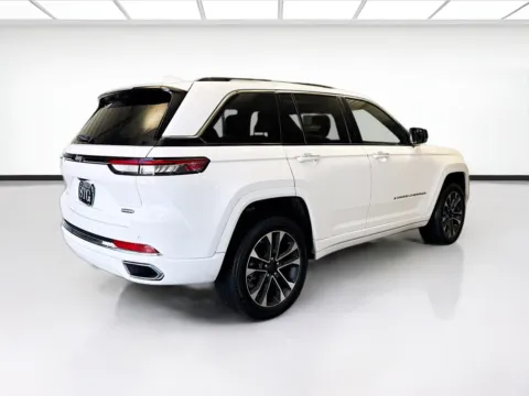 More photos of 2022 Jeep Grand Cherokee Overland at STG Montclair, CA