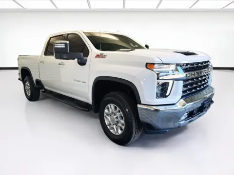 Another view of 2022 Chevrolet Silverado 3500HD LTZ for sale in Montclair, CA at STG Montclair