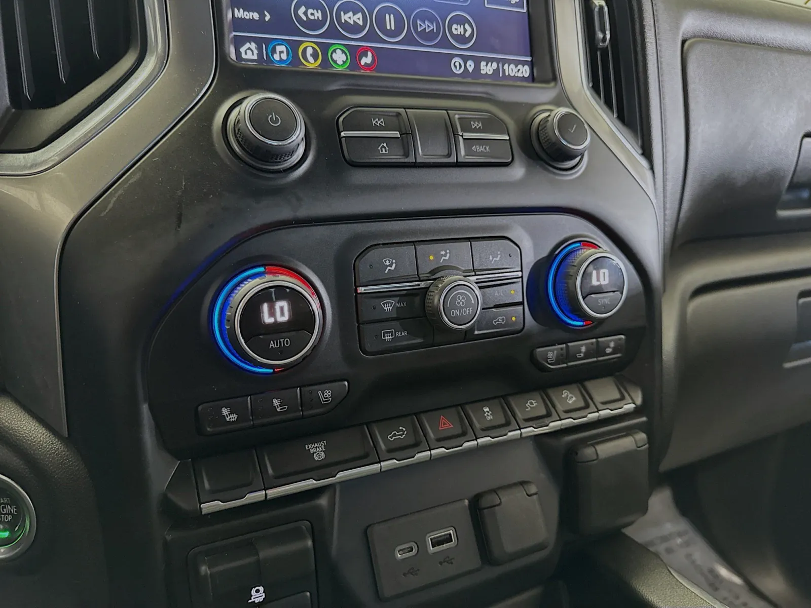 2022 Chevrolet Silverado 3500HD LTZ - Photo 17