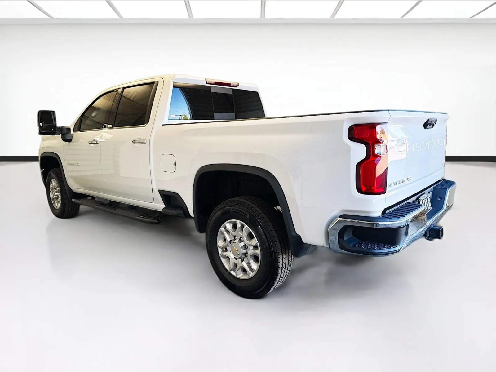 2022 Chevrolet Silverado 3500HD LTZ - Photo 6