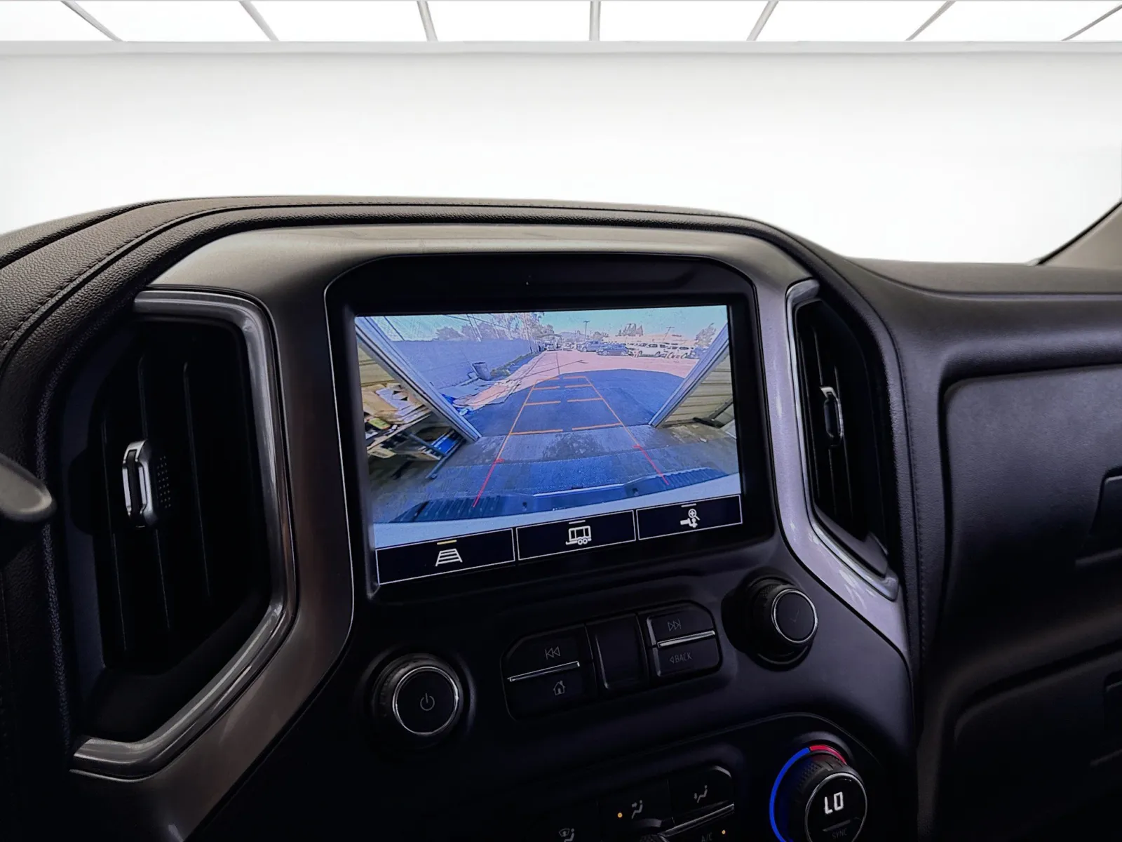 2022 Chevrolet Silverado 3500HD LTZ - Photo 15