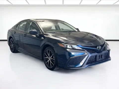 Another view of 2021 Toyota Camry SE for sale in Montclair, CA at STG Montclair