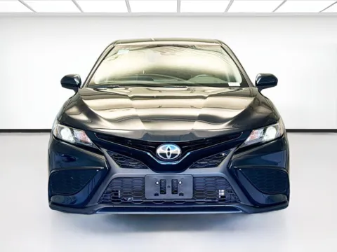 Photos of 2021 Toyota Camry SE for sale in Montclair, CA at STG Montclair