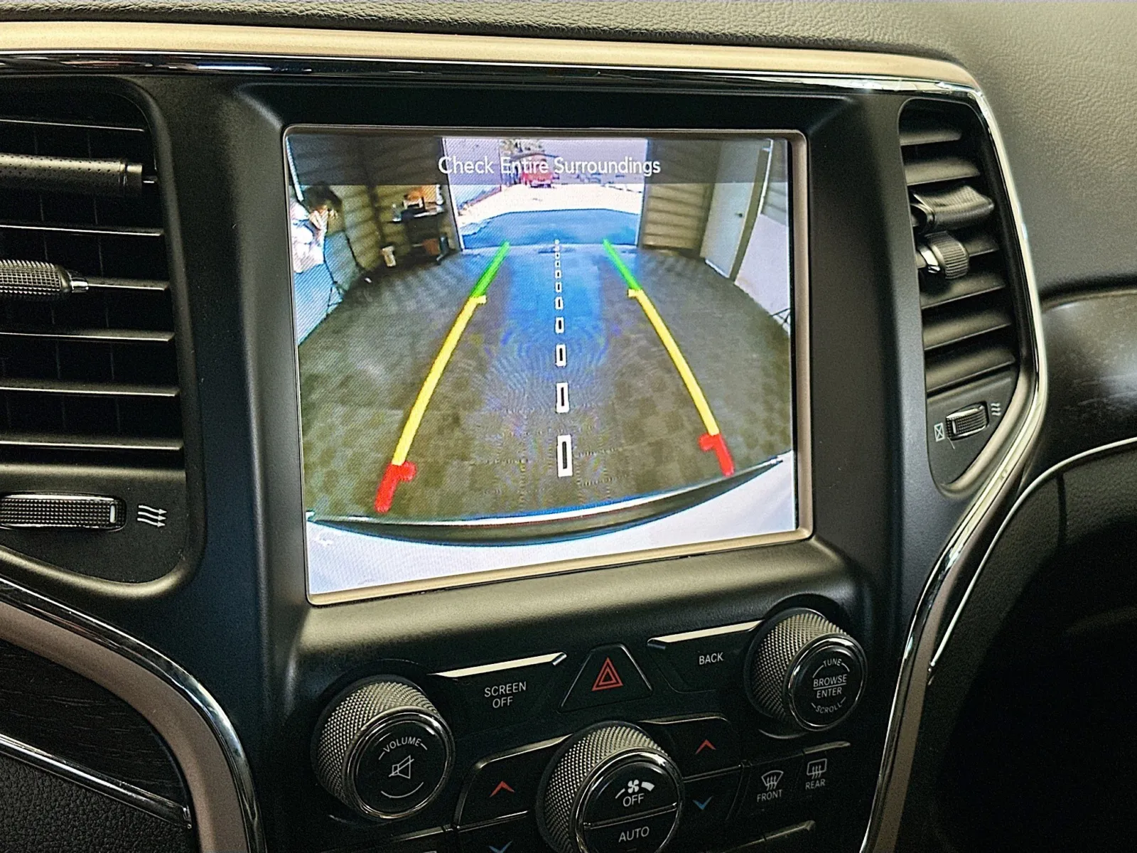 2017 Jeep Grand Cherokee Limited photo 4