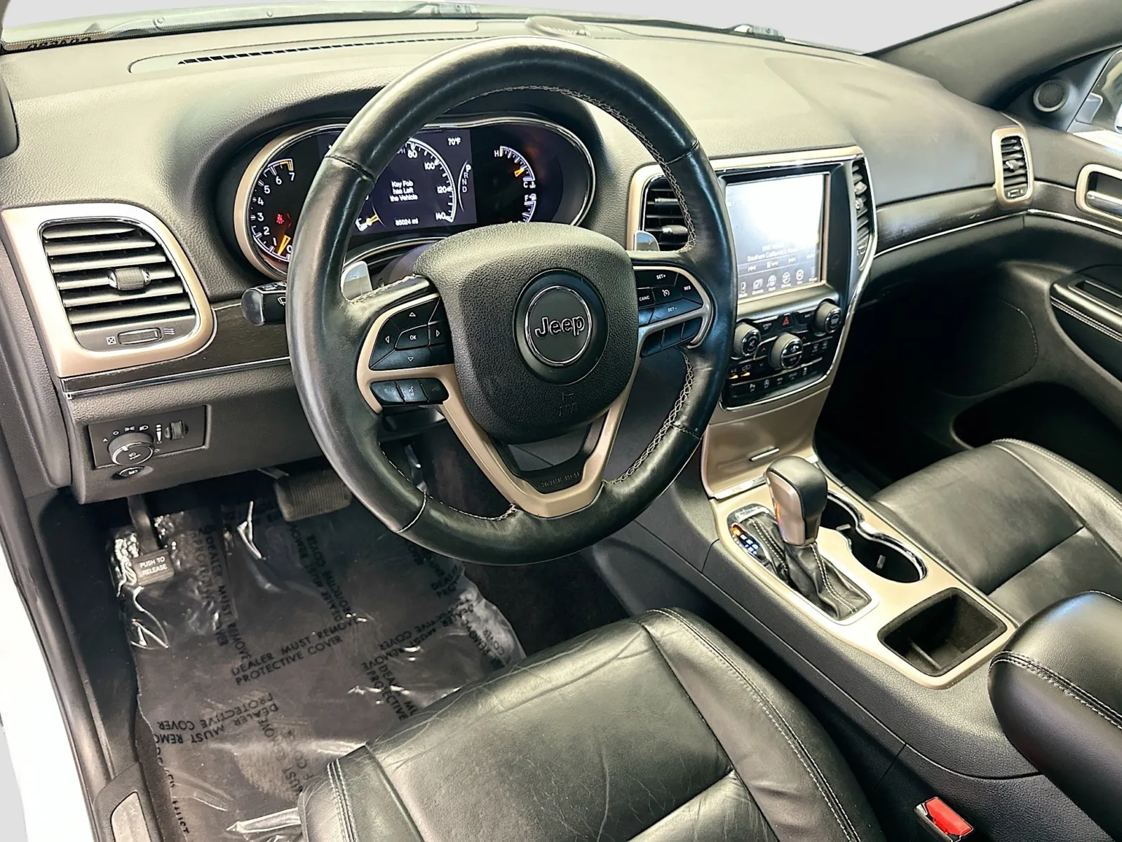 2017 Jeep Grand Cherokee Limited photo 3