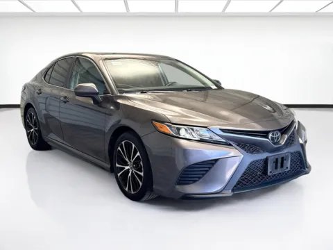 Another view of 2019 Toyota Camry SE for sale in Montclair, CA at STG Montclair