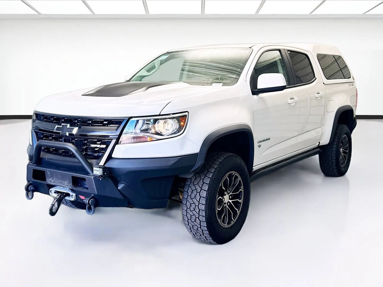White 2019 Chevrolet Colorado ZR2 for sale in Montclair, CA