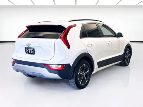 More photos of 2024 Kia Niro Plug-In Hybrid EX at STG Montclair, CA