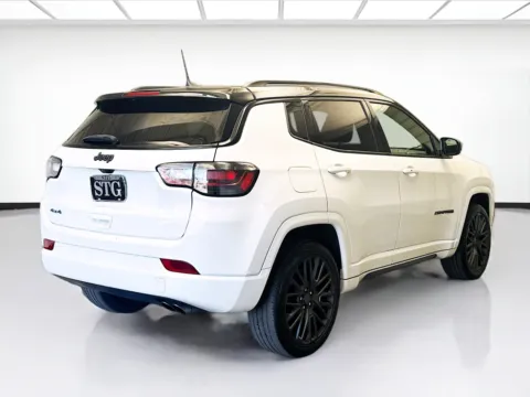 More photos of 2022 Jeep Compass High Altitude at STG Montclair, CA