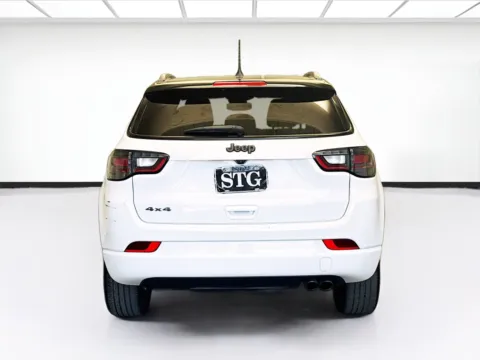 More photos of 2022 Jeep Compass High Altitude at STG Montclair, CA
