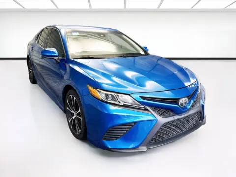 Another view of 2018 Toyota Camry SE for sale in Montclair, CA at STG Montclair