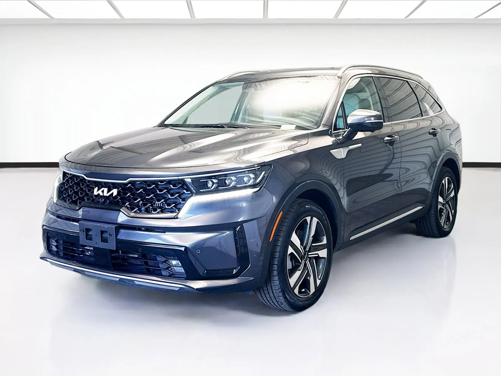 Gray 2024 Kia Sorento Hybrid SX Prestige for sale in Montclair, CA