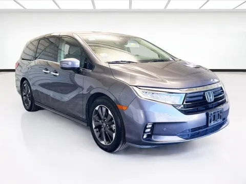 Another view of 2022 Honda Odyssey Elite for sale in Montclair, CA at STG Montclair