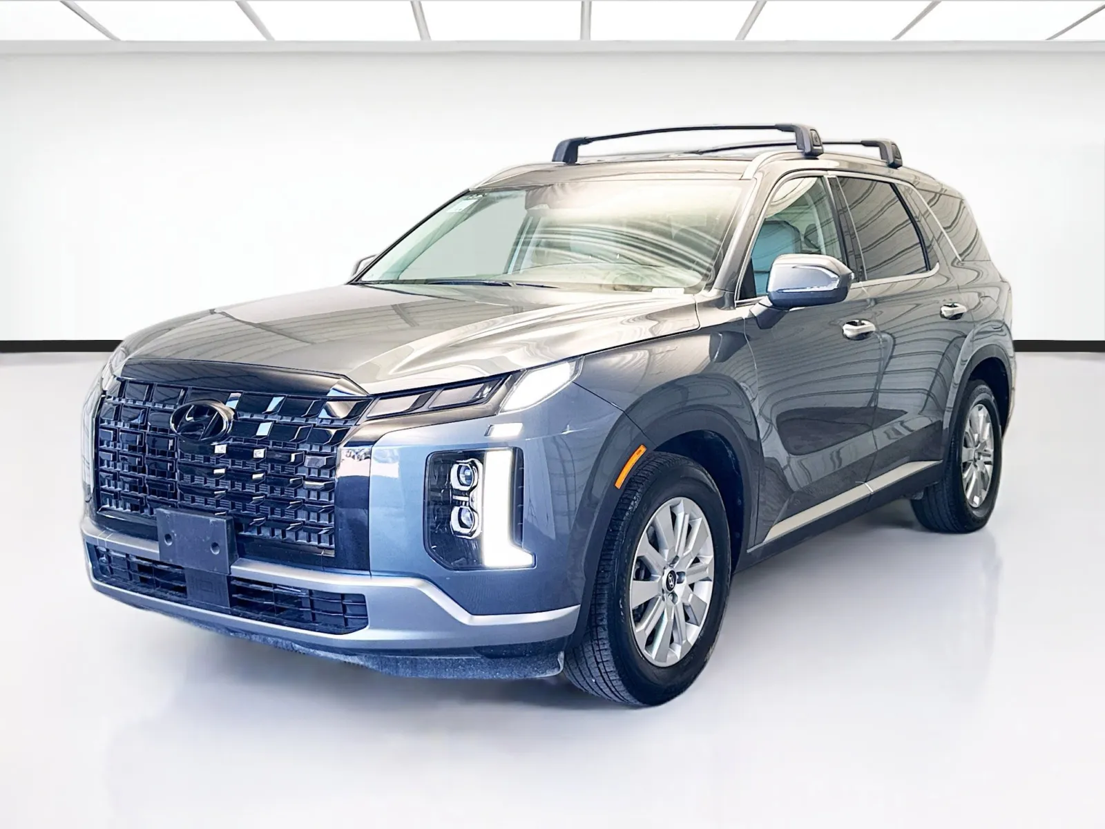 Gray 2024 Hyundai Palisade SEL for sale in Montclair, CA