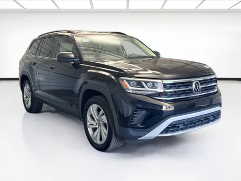 Another view of 2021 Volkswagen Atlas 3.6L V6 SE w/Technology for sale in Montclair, CA at STG Montclair