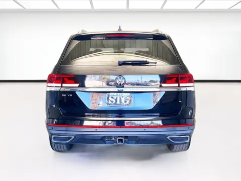 More photos of 2021 Volkswagen Atlas 3.6L V6 SE w/Technology at STG Montclair, CA