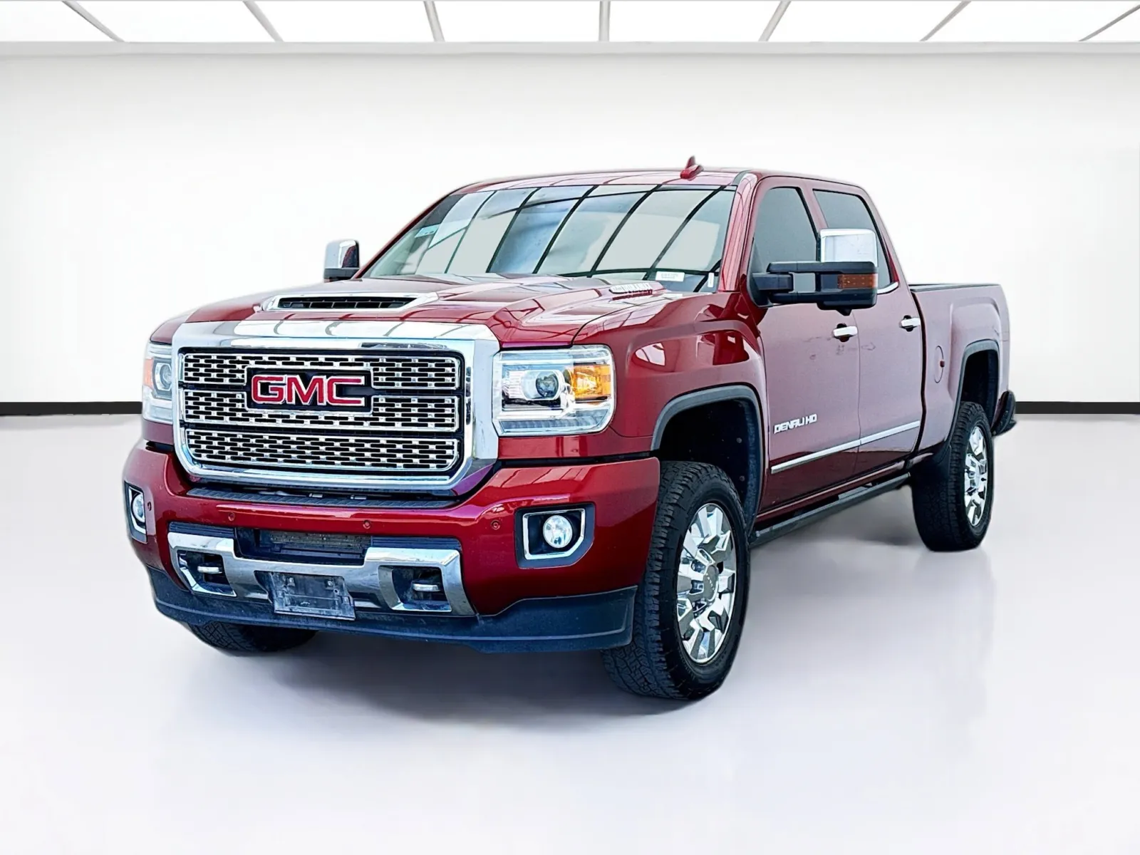 Red 2019 GMC Sierra 2500HD Denali for sale in Montclair, CA