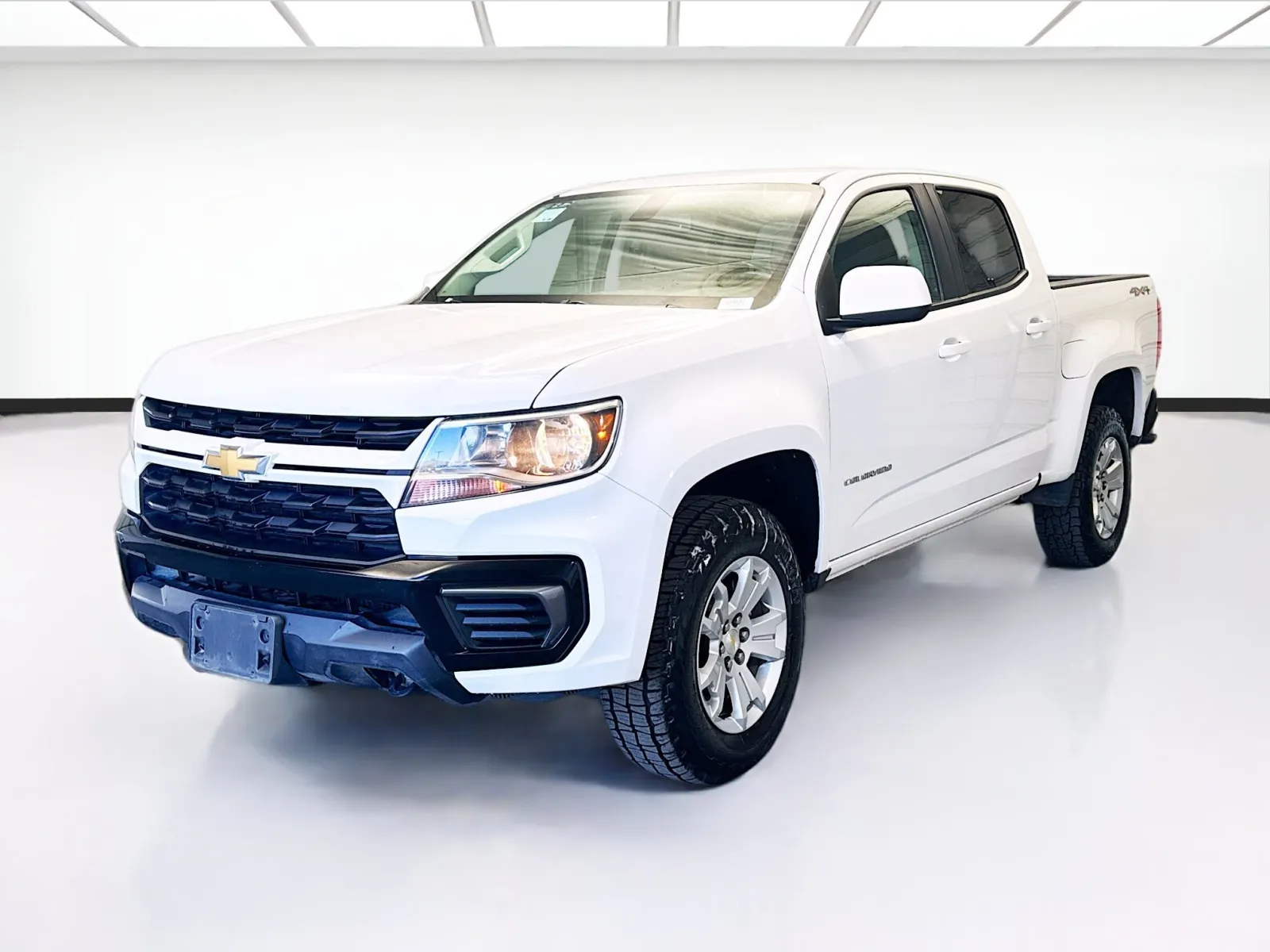 White 2021 Chevrolet Colorado LT for sale in Montclair, CA