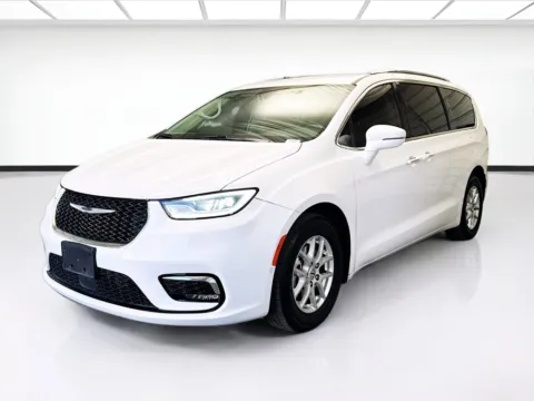 White 2021 Chrysler Pacifica Touring L for sale in Montclair, CA