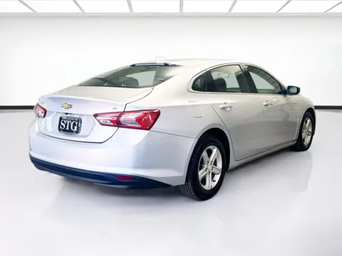 More photos of 2022 Chevrolet Malibu LT at STG Montclair, CA