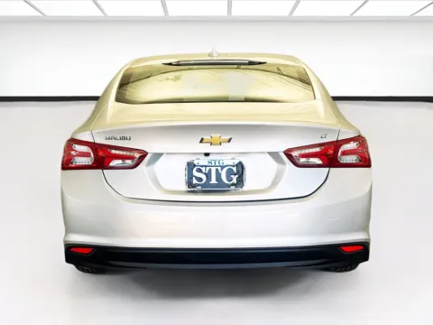 More photos of 2022 Chevrolet Malibu LT at STG Montclair, CA