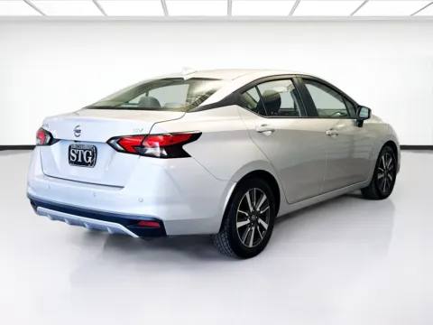 More photos of 2021 Nissan Versa 1.6 SV at STG Montclair, CA