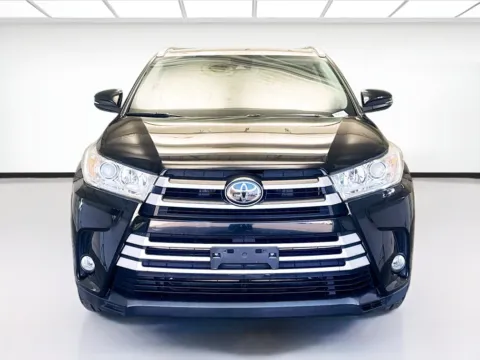 Photos of 2017 Toyota Highlander for sale in Montclair, CA at STG Montclair