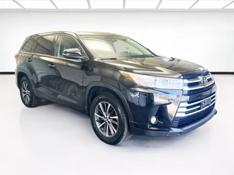 Another view of 2017 Toyota Highlander for sale in Montclair, CA at STG Montclair