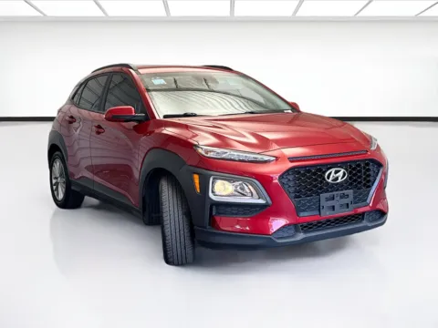 Another view of 2020 Hyundai Kona SEL for sale in Montclair, CA at STG Montclair