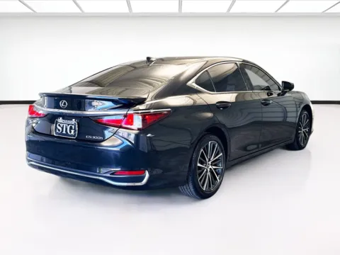 More photos of 2023 Lexus ES 300h at STG Montclair, CA