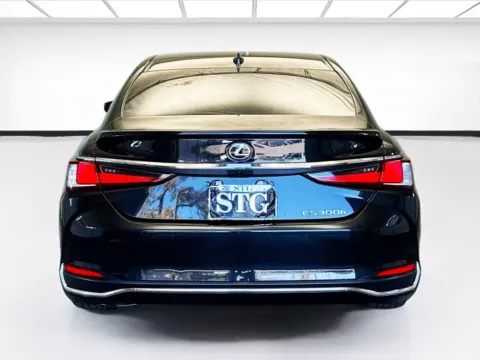 More photos of 2023 Lexus ES 300h at STG Montclair, CA