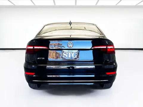 More photos of 2021 Volkswagen Jetta 1.4T SE at STG Montclair, CA