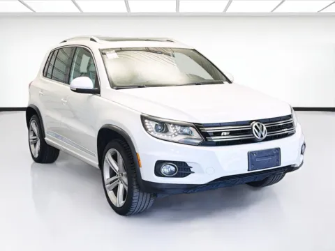 Another view of 2015 Volkswagen Tiguan R-Line for sale in Montclair, CA at STG Montclair