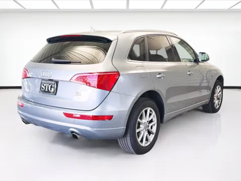 More photos of 2010 Audi Q5 3.2 Premium quattro at STG Montclair, CA